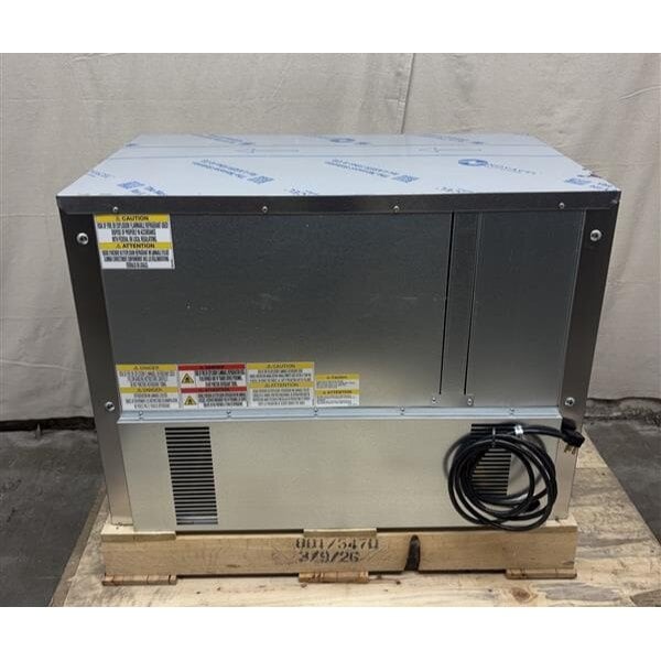 Scratch and Dent Beverage-Air UCR34HC-23 34" Low Profile Undercounter Refrigerator