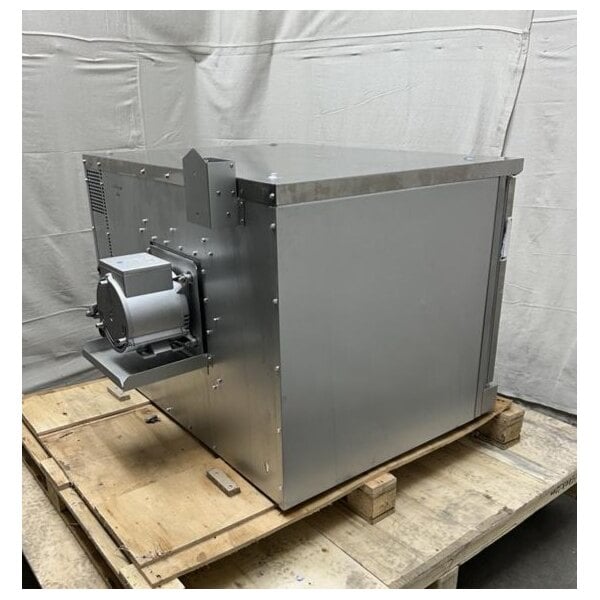 Scratch and Dent MainStreet Equipment EC1-C Single Deck Electric Full Size Convection Oven with Legs - 208V, 3 / 1 Phase, 11 kW
