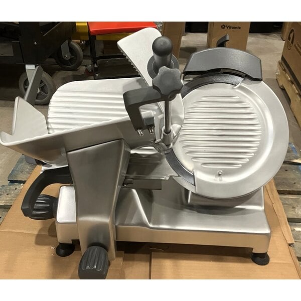 Scratch and Dent Centerline by Hobart EDGE12 12" Manual Meat Slicer - 1/2 hp