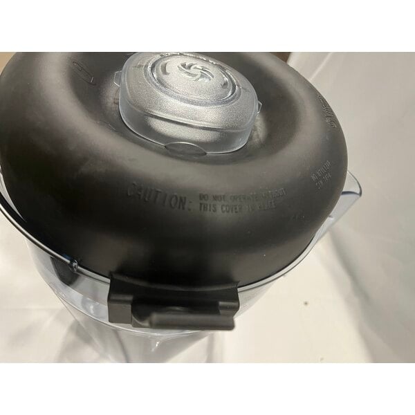 Scratch and Dent Vitamix 075763 Big Batch™ 1.5 Gallon Tritan™ Container with Wet Blade Assembly and Lid