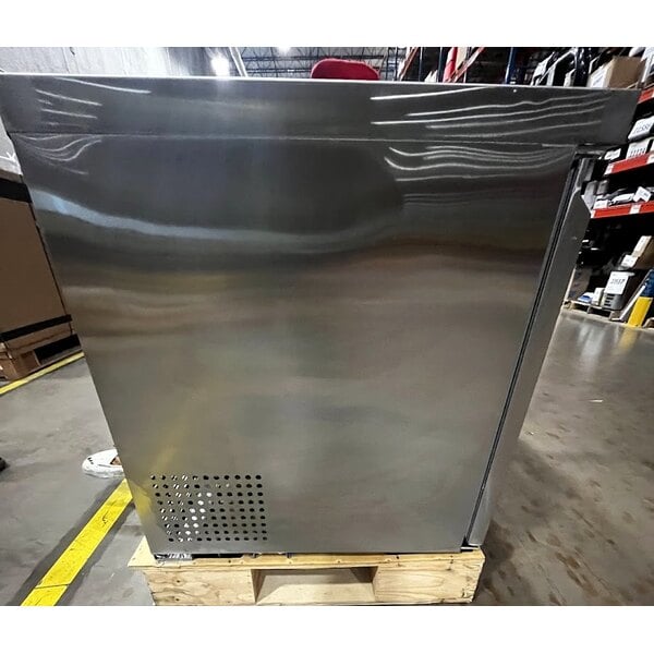Scratch and Dent Avantco SS-UC-60R-HC 60" Undercounter Refrigerator