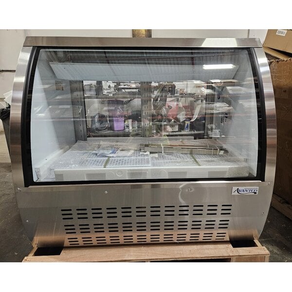 Scratch and Dent Avantco DLC47-HC-S 47" Stainless Steel Curved Glass Refrigerated Deli Case