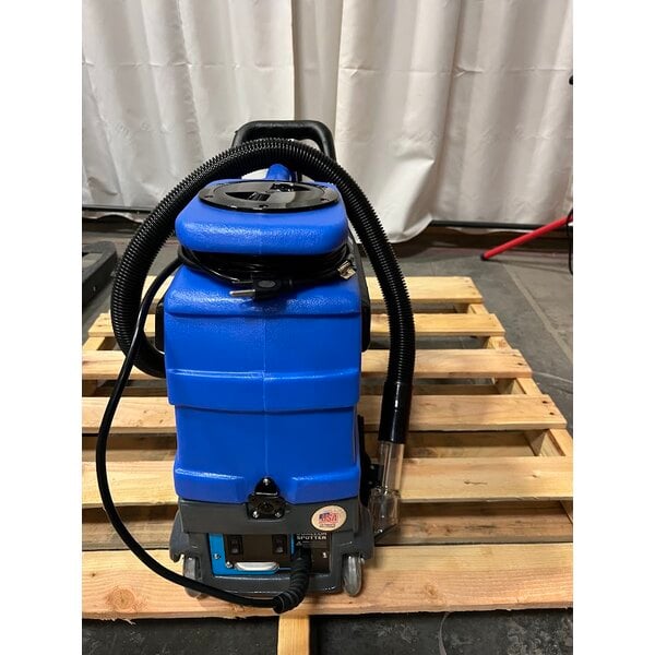 Scratch and Dent Lavex 2-Stage Cold Water Spot Extractor with 7' Hoses and 4" Clear View Upholstery Tool - 3 Gallon, 55 PSI