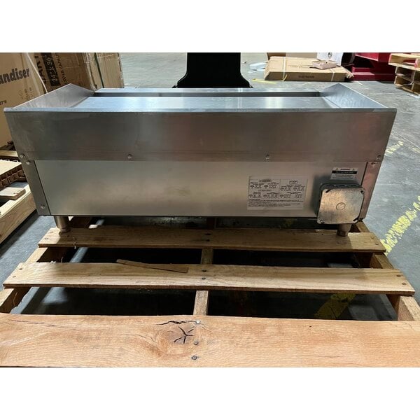 Scratch and Dent Cooking Performance Group G-CPG-36-M 36" Electric Countertop Griddle - 9,000W / 12,000W, 208 / 240V