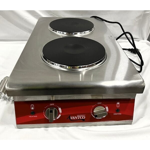 Scratch and Dent Avantco CER-200 Dual Solid French-Style Burner Countertop Electric Range - 208/240V, 2260/3600W