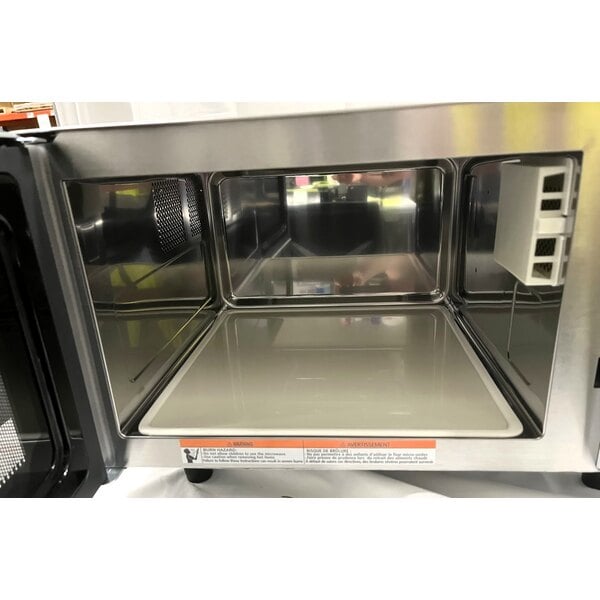 Scratch and Dent Waring WMO90 Stainless Steel Commercial Microwave with Push Button Controls - 120V, 1000W