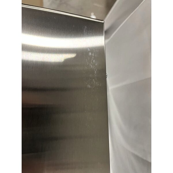 Scratch and Dent Waring WMO90 Stainless Steel Commercial Microwave with Push Button Controls - 120V, 1000W