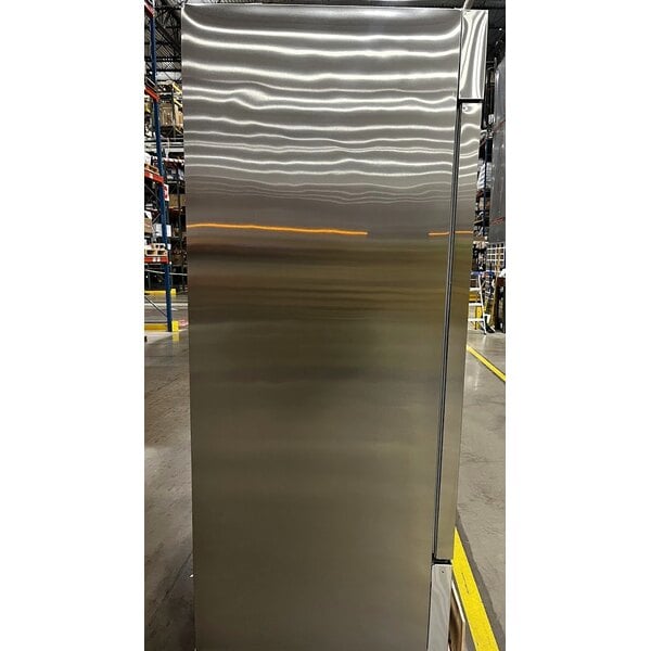 Scratch and Dent Avantco A-49R-HC 54" Solid Door Reach-In Refrigerator