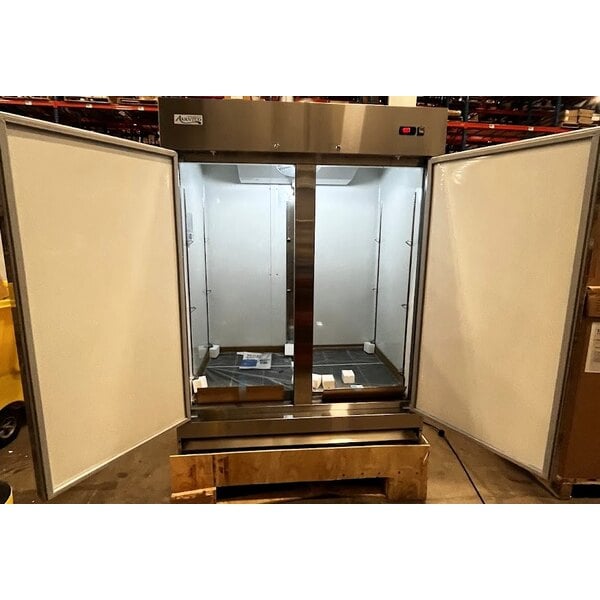 Scratch and Dent Avantco A-49R-HC 54" Solid Door Reach-In Refrigerator