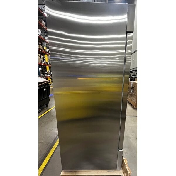 Scratch and Dent Avantco A-49R-HC 54" Solid Door Reach-In Refrigerator