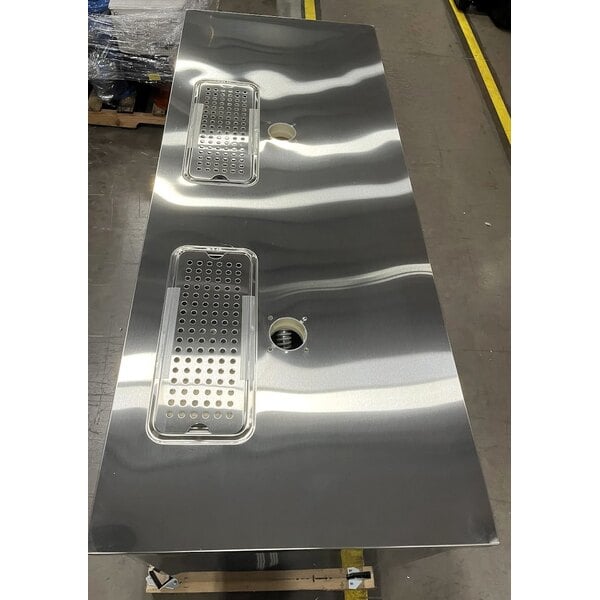 Scratch and Dent Avantco UDD-60-HC-S (2) Four Tap Kegerator Beer Dispenser - Stainless Steel, (2) 1/2 Keg Capacity