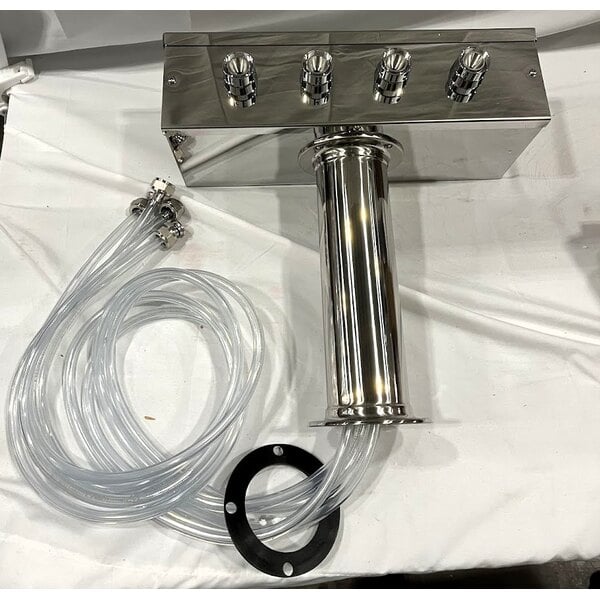 Scratch and Dent Avantco UDD-60-HC-S (2) Four Tap Kegerator Beer Dispenser - Stainless Steel, (2) 1/2 Keg Capacity