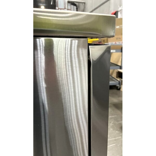 Scratch and Dent Avantco UDD-60-HC-S (2) Four Tap Kegerator Beer Dispenser - Stainless Steel, (2) 1/2 Keg Capacity
