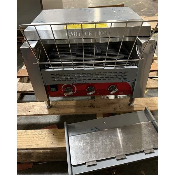 Scratch and Dent Avantco T3600B Commercial 14 1/2" Wide Conveyor Toaster with 3" Opening - 208V, 3600W, 1200 Slices per Hour