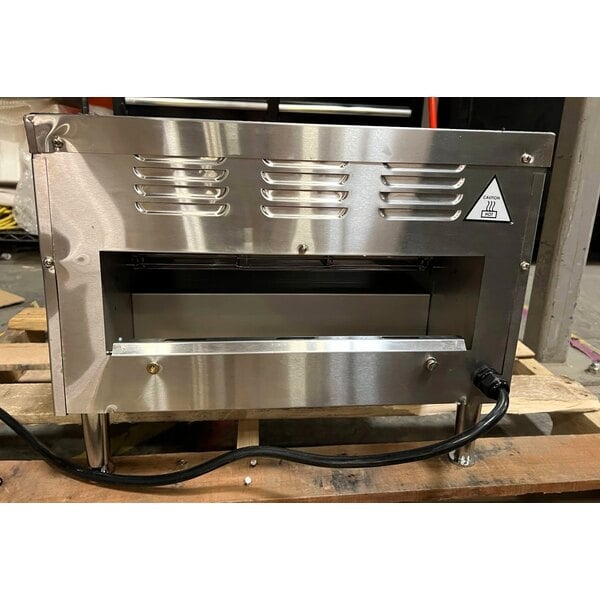 Scratch and Dent Avantco T3600B Commercial 14 1/2" Wide Conveyor Toaster with 3" Opening - 208V, 3600W, 1200 Slices per Hour