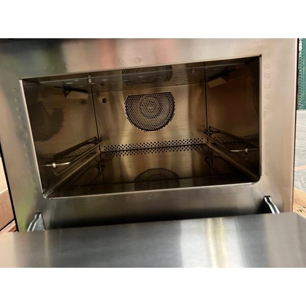 Scratch and Dent Merrychef eikon e1s Classic High-Speed Accelerated Cooking Countertop Oven - 208/240V