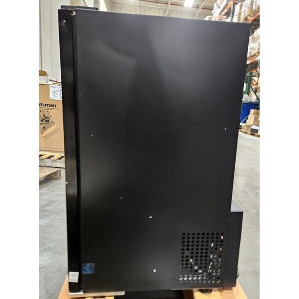 Scratch and Dent Avantco CRM-7-HC Black Countertop Display Refrigerator with Swing Door - 4.1 Cu. Ft.
