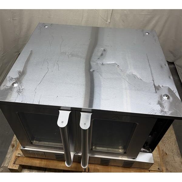 Scratch and Dent MainStreet Equipment CG1-L Single Deck Full Size Liquid Propane Convection Oven with Legs - 54,000 BTU