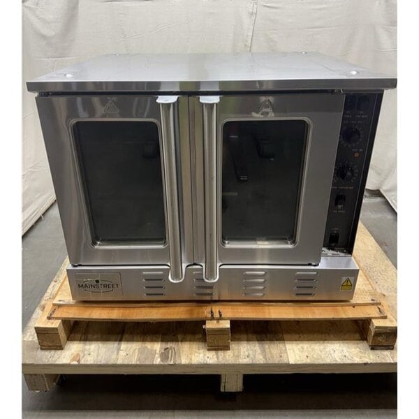 Scratch and Dent MainStreet Equipment CG1-L Single Deck Full Size Liquid Propane Convection Oven with Legs - 54,000 BTU