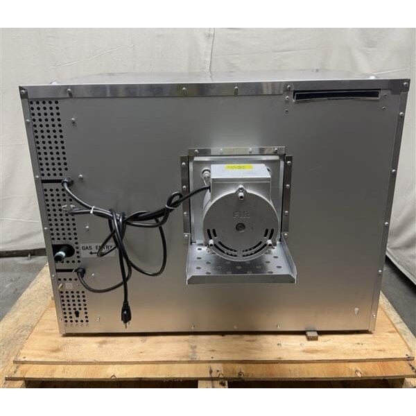 Scratch and Dent MainStreet Equipment CG1-L Single Deck Full Size Liquid Propane Convection Oven with Legs - 54,000 BTU