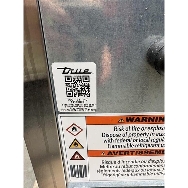 Scratch and Dent True TUC-27-LP-HC 27 5/8" Low Profile Undercounter Refrigerator