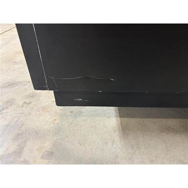 Scratch and Dent Avantco HBB-95-HC 95" Black Horizontal Bottle Cooler