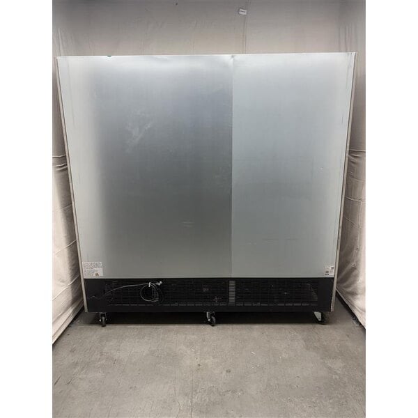Scratch and Dent Avantco SS-3F-HC 81 5/16" Stainless Steel Solid Door Reach-In Freezer
