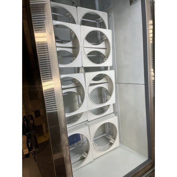 Scratch and Dent Avantco CPSS-88-HC 88 3/4" 16 Tub Stainless Steel Deluxe Ice Cream Dipping Cabinet