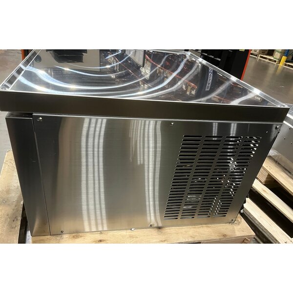 Scratch and Dent Avantco CBE-36-HC 36" 2 Drawer Refrigerated Chef Base