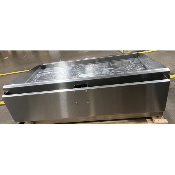 Scratch and Dent Cooking Performance Group GT-CPG-36-NL 36" Gas Countertop Griddle with Flame Failure Protection and Thermostatic Controls - 90,000 BTU