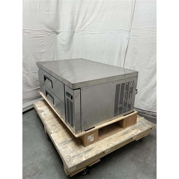 Scratch and Dent Avantco CBE-52-HC 52" 2 Drawer Refrigerated Chef Base