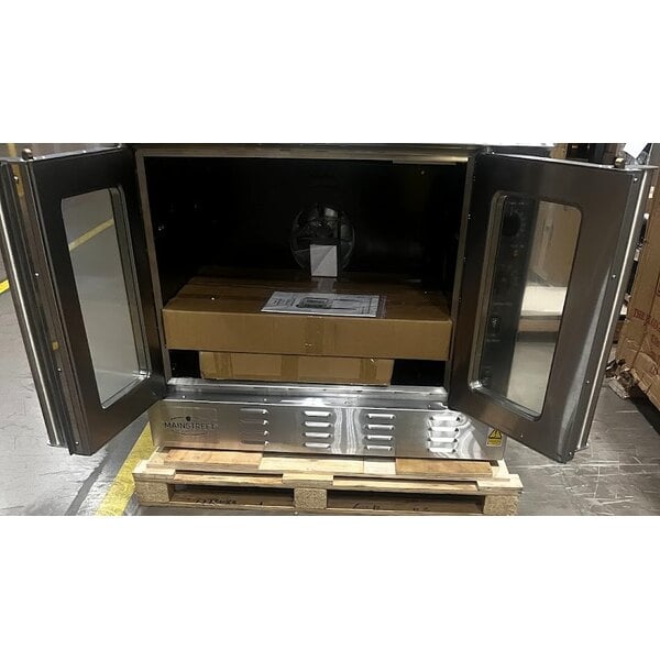 Scratch and Dent MainStreet Equipment CG1-N Single Deck Full Size Natural Gas Convection Oven with Legs - 54,000 BTU