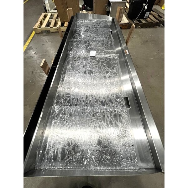 Scratch and Dent Cooking Performance Group GT-CPG-72-NL 72" Gas Countertop Griddle with Thermostatic Controls - 180,000 BTU