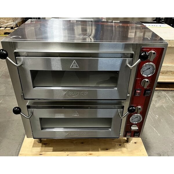 Scratch and Dent Avantco DPO-18-DD Double Deck Countertop Pizza/Bakery Oven with Two Independent Chambers - 3200W, 240V
