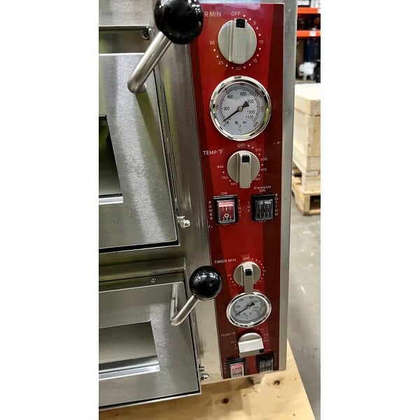 Scratch and Dent Avantco DPO-18-DD Double Deck Countertop Pizza/Bakery Oven with Two Independent Chambers - 3200W, 240V