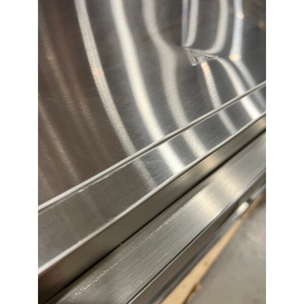 Scratch and Dent Avantco DPO-18-DS Double Deck Countertop Pizza/Bakery Oven - 3200W, 240V