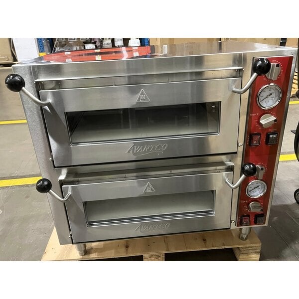Scratch and Dent Avantco DPO-18-DD Double Deck Countertop Pizza/Bakery Oven with Two Independent Chambers - 3200W, 240V