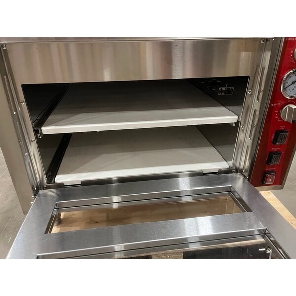 Scratch and Dent Avantco DPO-18-DS Double Deck Countertop Pizza/Bakery Oven - 3200W, 240V