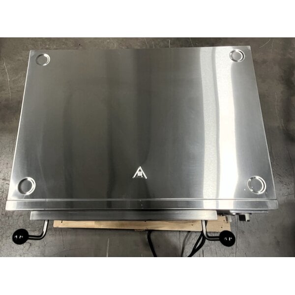 Scratch and Dent Avantco DPO-18-DS Double Deck Countertop Pizza/Bakery Oven - 3200W, 240V
