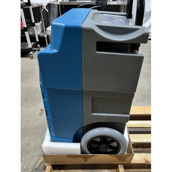 Scratch and Dent Boltic 200 Pint Commercial Dehumidifier with Automatic Purge Pump, Drain Hose, and Wheels - 115V, 945W