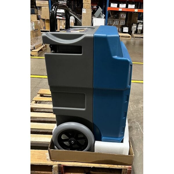 Scratch and Dent Boltic 200 Pint Commercial Dehumidifier with Automatic Purge Pump, Drain Hose, and Wheels - 115V, 945W