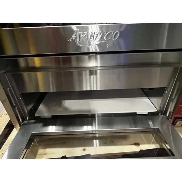 Scratch and Dent Avantco DPO-18-DD Double Deck Countertop Pizza/Bakery Oven with Two Independent Chambers - 3200W, 240V