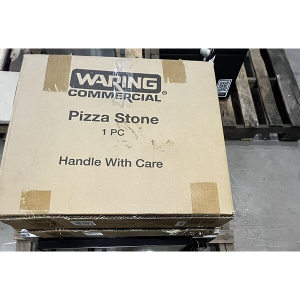 Scratch and Dent Waring WPO350 Countertop Double Pizza / Snack Oven - 240V, 3500W