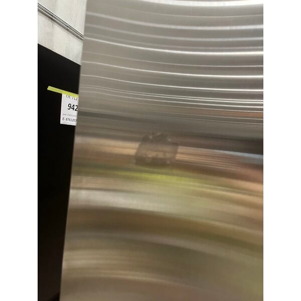 Scratch and Dent Avantco Z2-R-HC 54" Solid Door Stainless Steel Reach-In Refrigerator