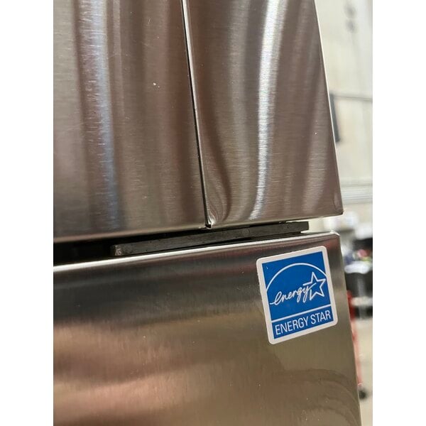 Scratch and Dent Avantco Z2-R-HC 54" Solid Door Stainless Steel Reach-In Refrigerator