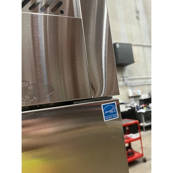 Scratch and Dent Avantco Z2-R-HC 54" Solid Door Stainless Steel Reach-In Refrigerator