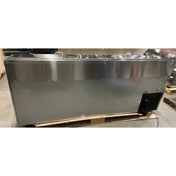 Scratch and Dent Avantco SSPPT-3I 94" 2 Door Refrigerated Pizza Prep Table with 2 Drawers