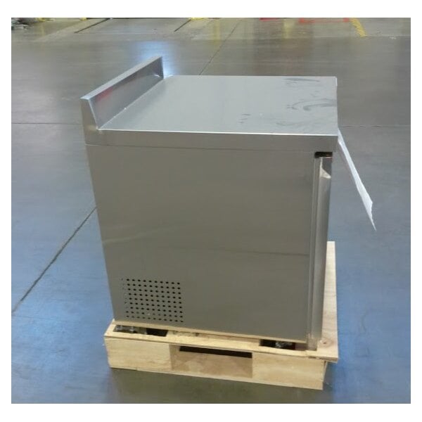 Scratch and Dent Avantco SS-WT-27R-HC 27" Worktop Refrigerator with 3 1/2" Backsplash
