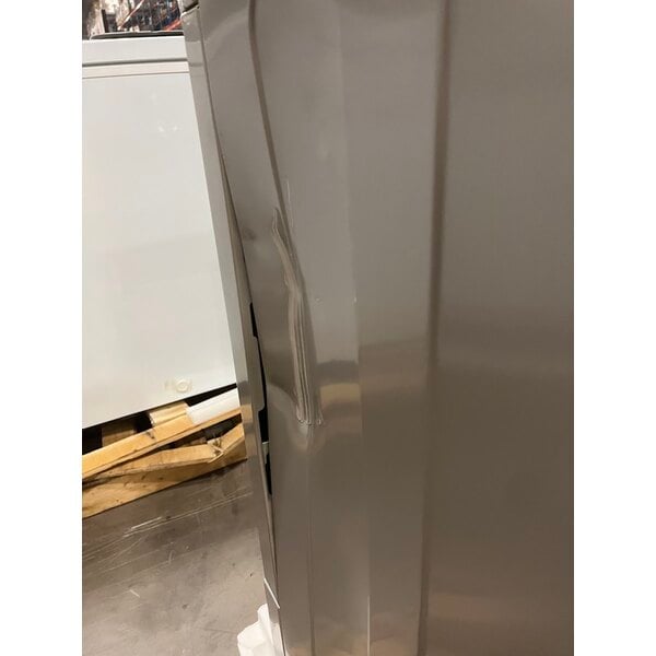 Scratch and Dent Crossover 3.5 cu. ft. 27" Front Load Electric Commercial Washer - Free Use WHLFP817C2OPL
