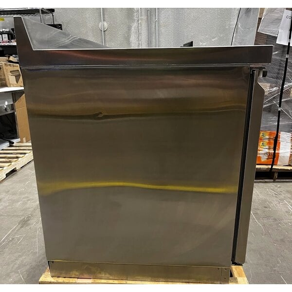 Scratch and Dent Avantco ZWT-60R-HC 60" Front Breathing Worktop Refrigerator with 3 1/2" Backsplash
